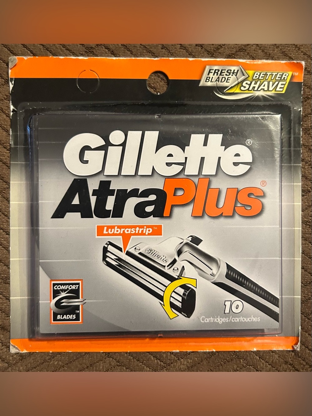 Gillette Atra Plus Refill Razor Blade Cartridges with Lubrastrip, 10 Count